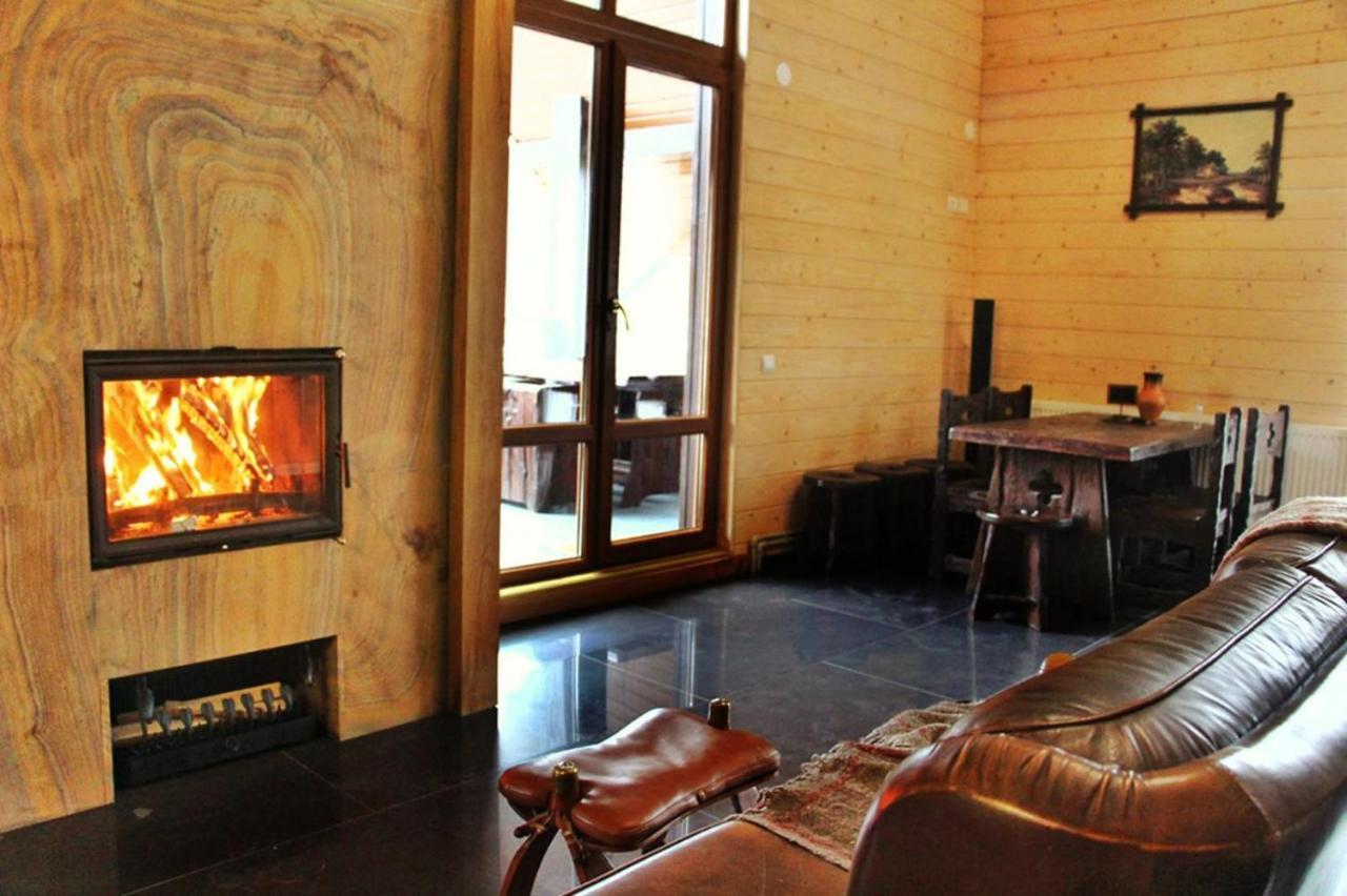 Villa Tukhlay Tukhlya Εξωτερικό φωτογραφία
